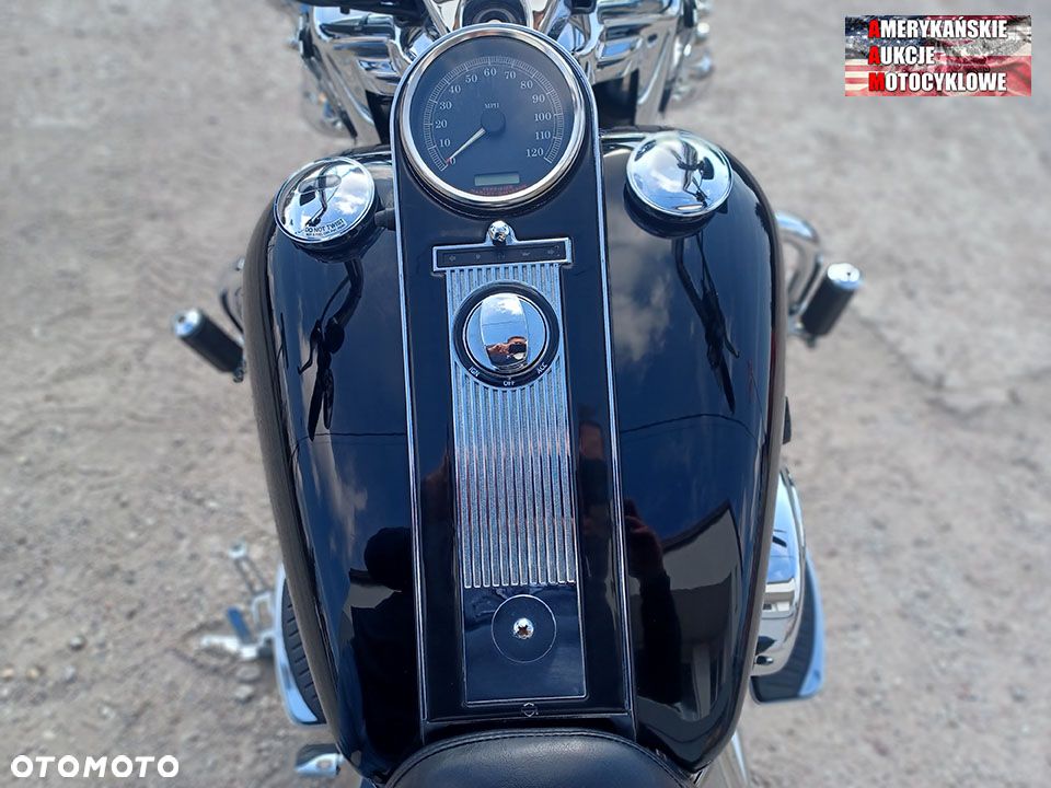 Harley-Davidson Touring Road King - 13