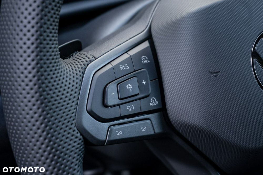 Volkswagen T-Roc - 21