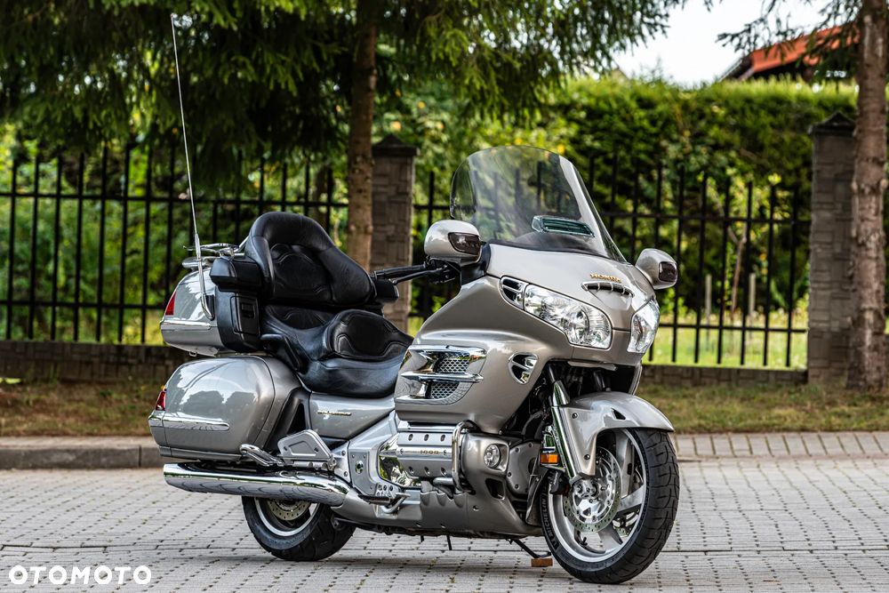 Honda GL - 2