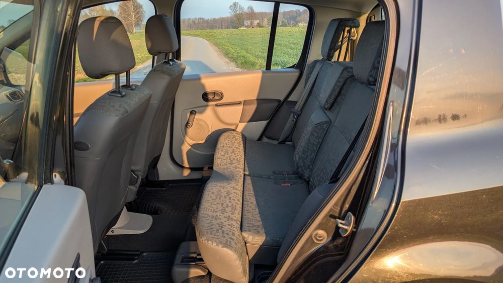 Renault Modus 1.2 Confort Expression - 19