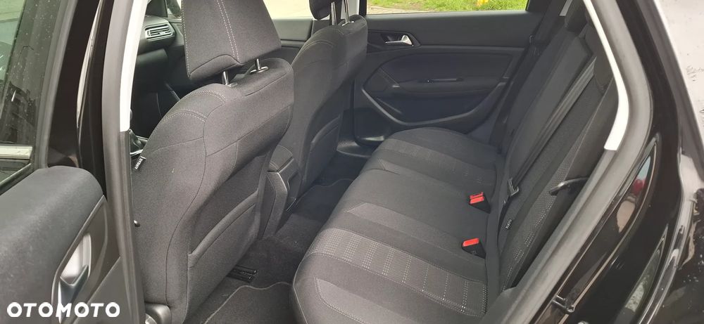 Peugeot 308 1.6 BlueHDi Business Line S&S - 10