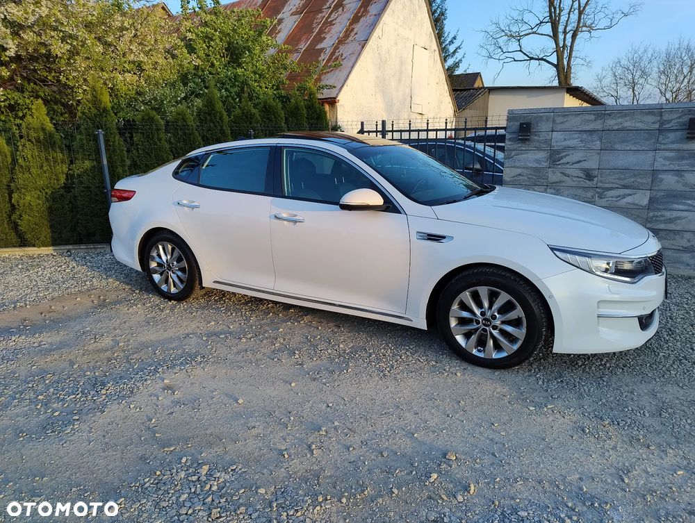 Kia Optima 1.7 CRDI DCT Business Supreme - 11