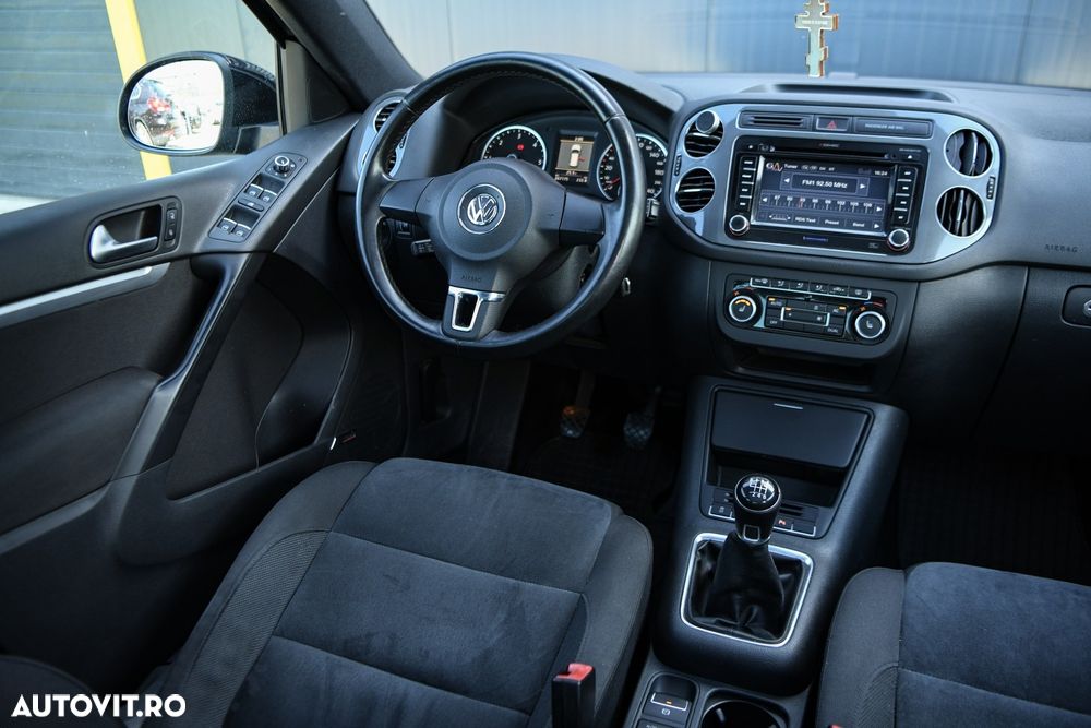 Volkswagen Tiguan 2.0 TDI DPF 4Motion Sport & Style - 9
