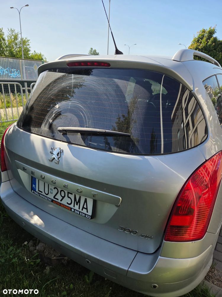 Peugeot 308 1.6 HDi Premium - 4