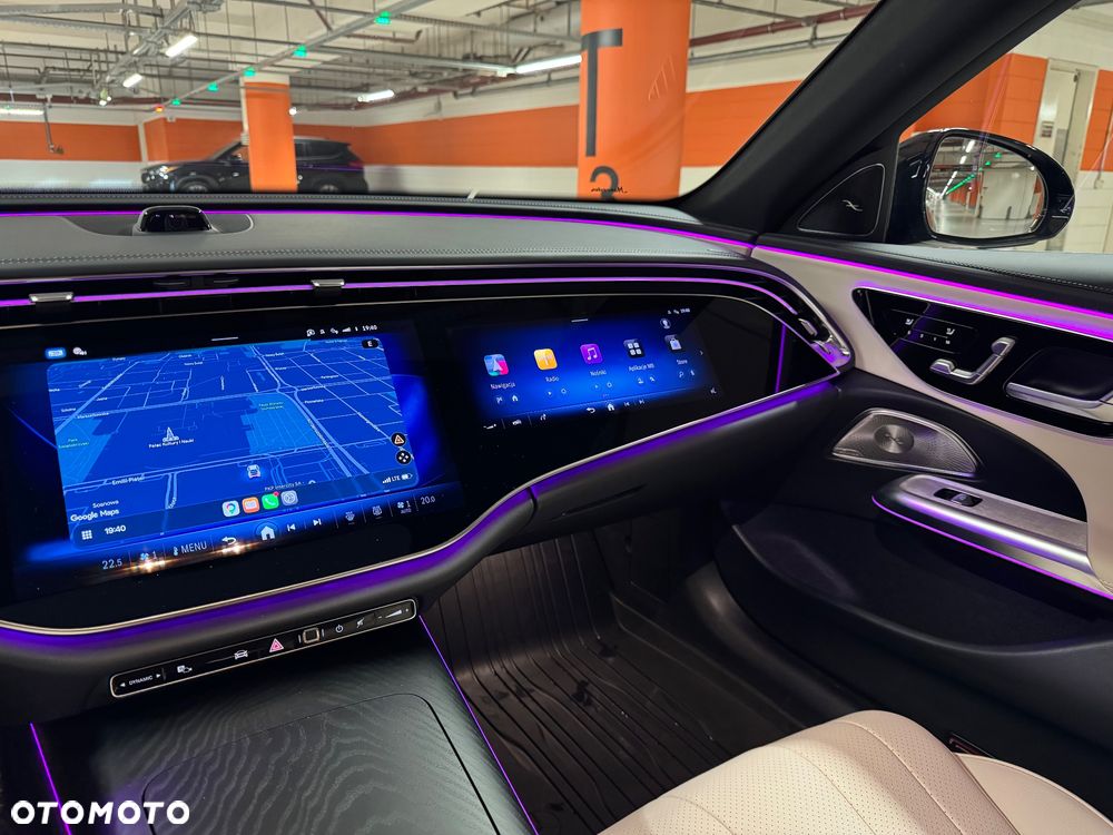 Mercedes-Benz Klasa E 220 d mHEV 4-Matic AMG 9G-Tronic - 23