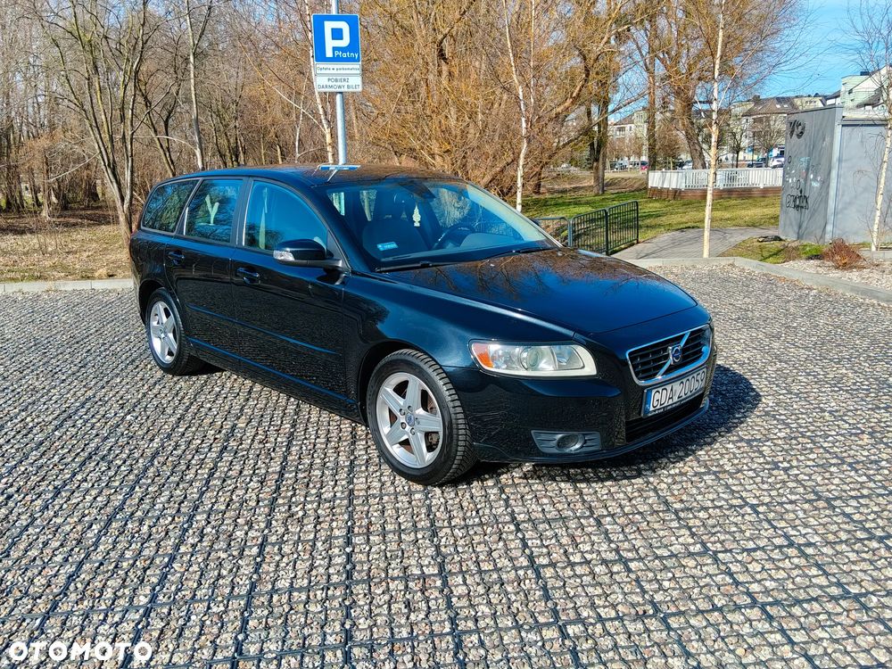 Volvo V50 1.8 Momentum - 1