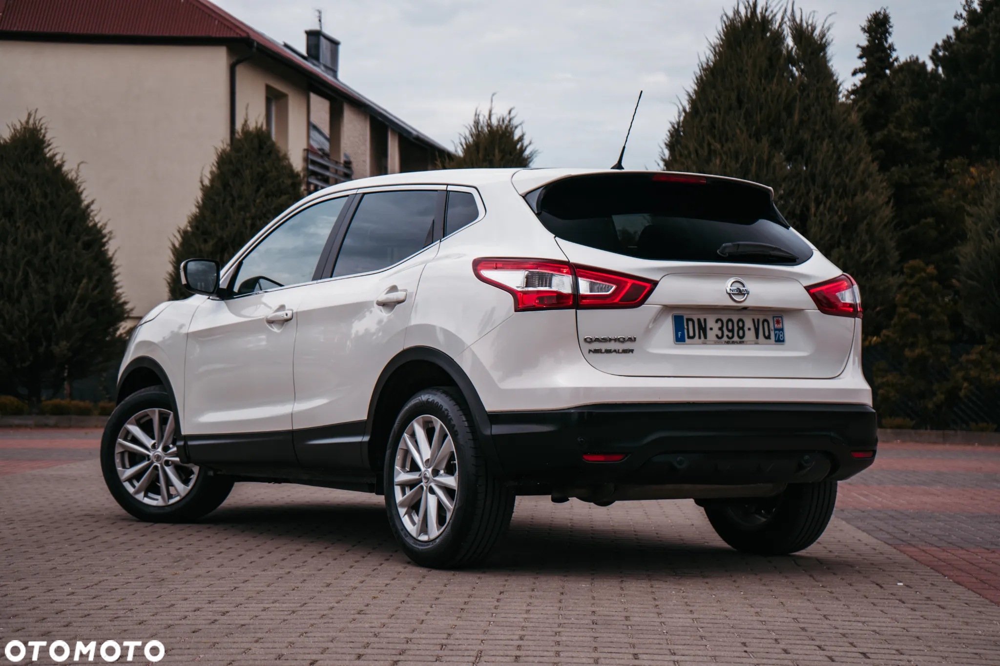 Nissan Qashqai 1.2 DIG-T Tekna - 12