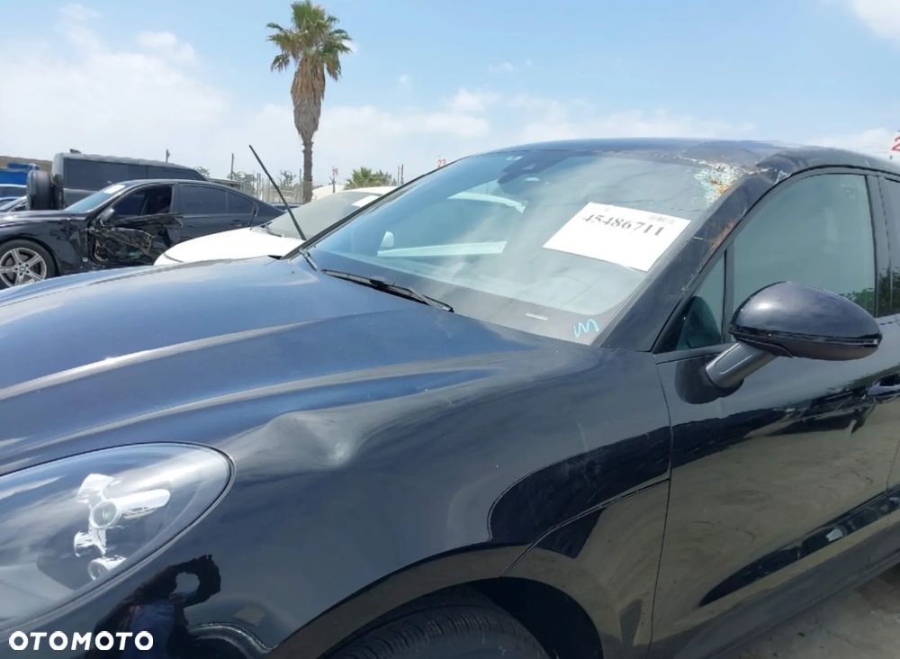 Porsche Macan Standard - 32