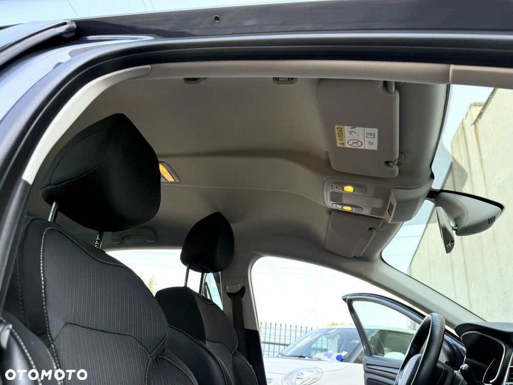Renault Megane ENERGY TCe 130 INTENS - 31