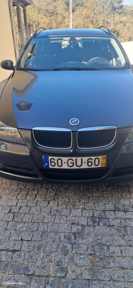 BMW 318 d Navigation - 1