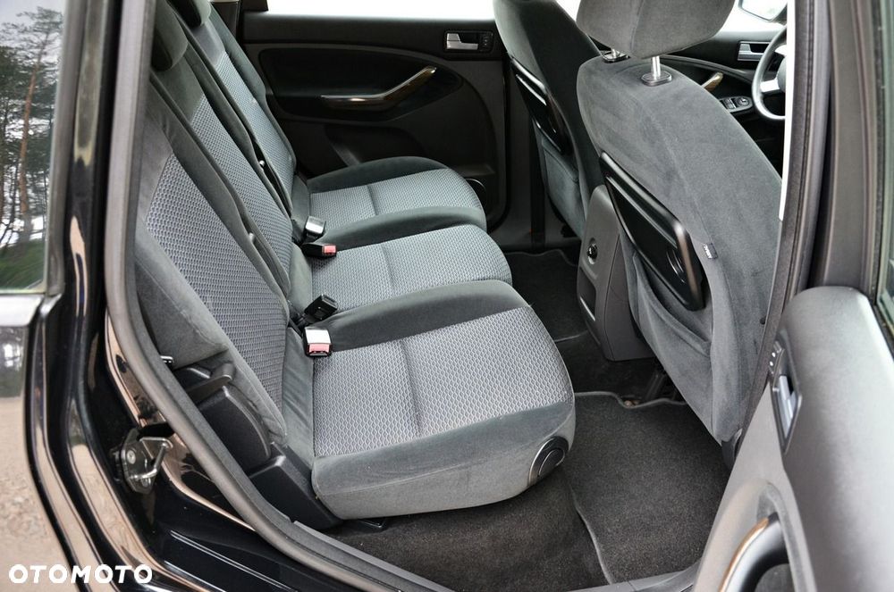 Ford C-MAX 1.8 TDCi Ghia - 35