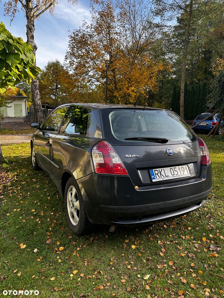 Fiat Stilo 1.4 16V Actual - 3