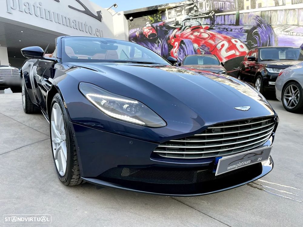 Aston Martin DB11 Coupé V8 Auto - 44