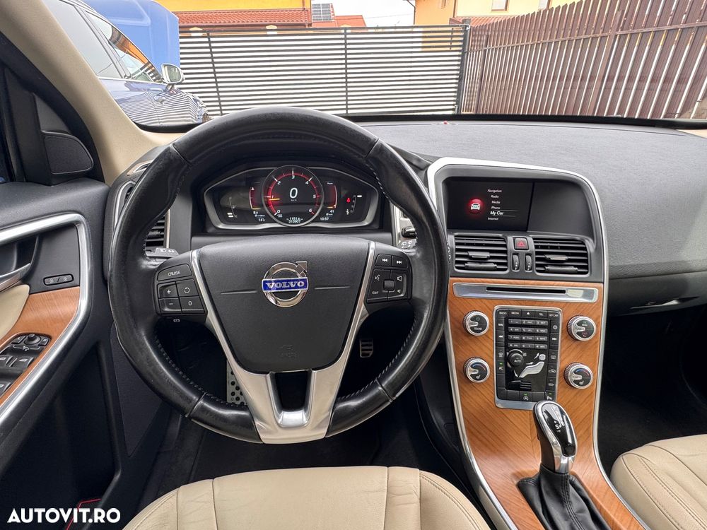 Volvo XC 60 - 10