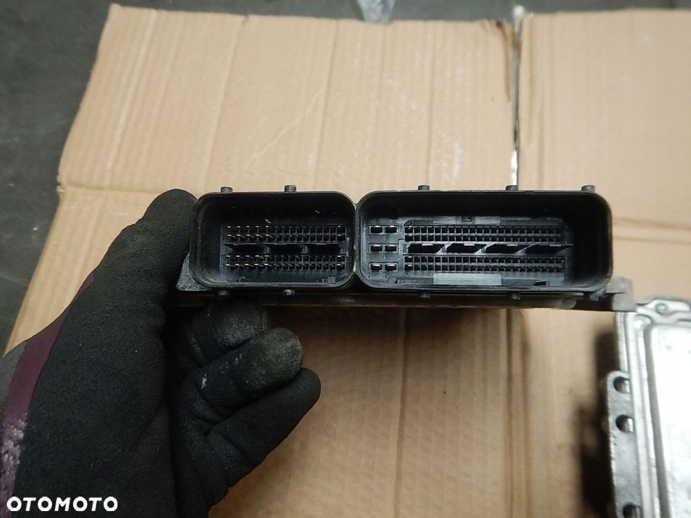 sterownik komputer opel astra h 1.7 cdti 0281011381 - 2