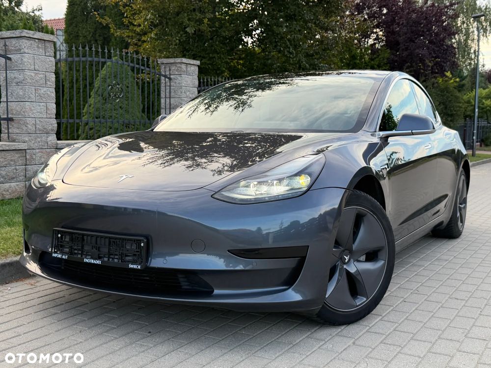 Tesla Model 3 Standard Reichweite Plus Hinterradantrieb - 1