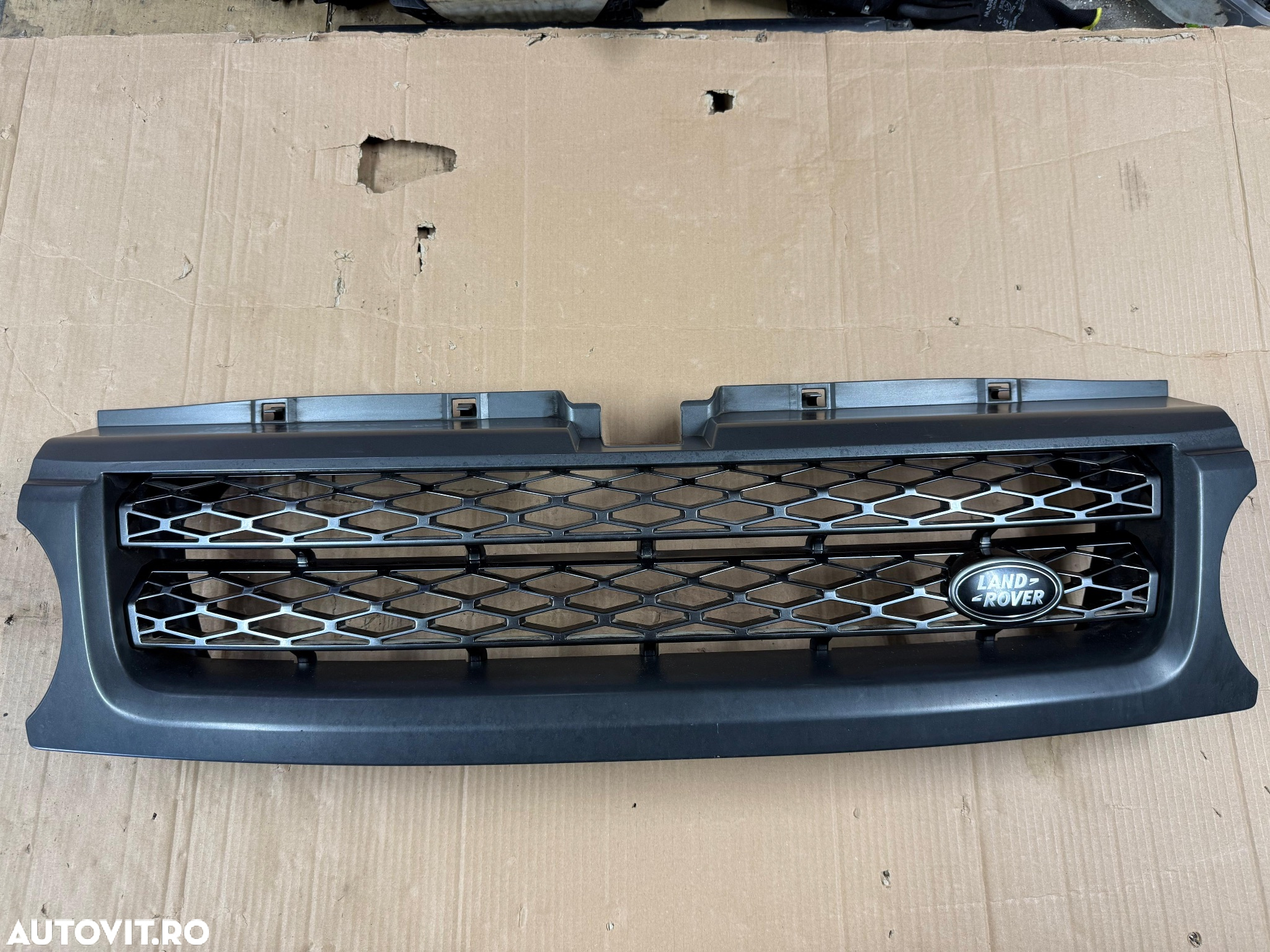 Grila bara fata Range Rover sport 2010-2013 - 3