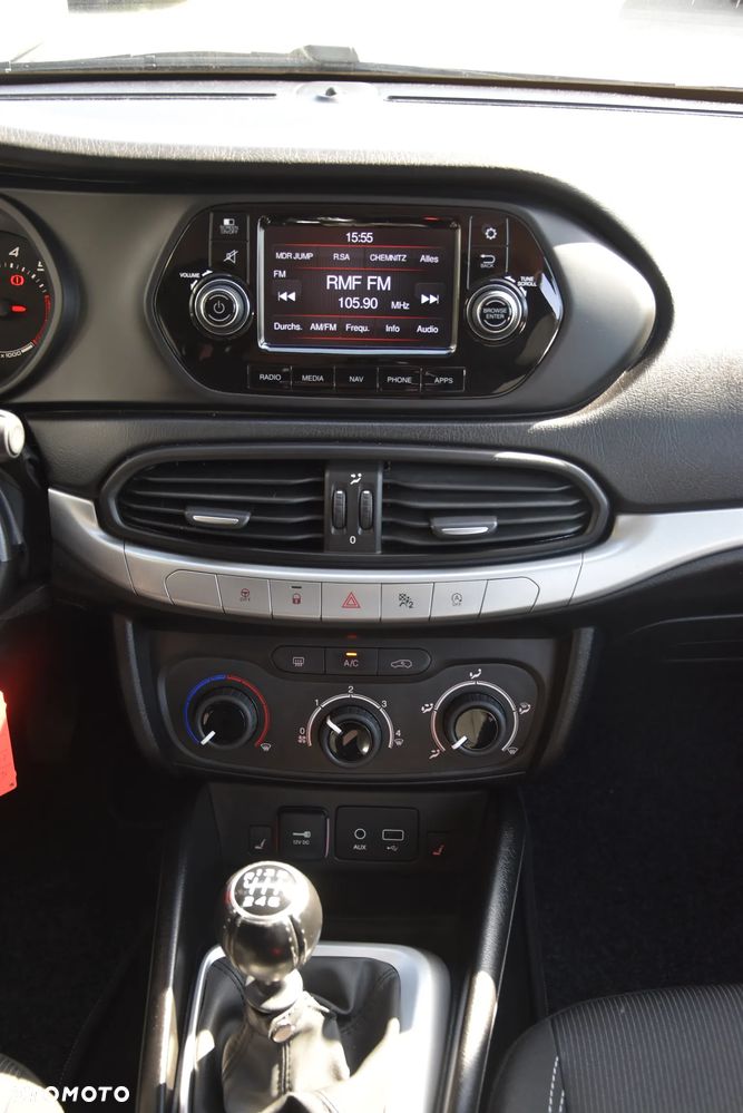 Fiat Tipo 1.4 T-Jet Business Line - 17