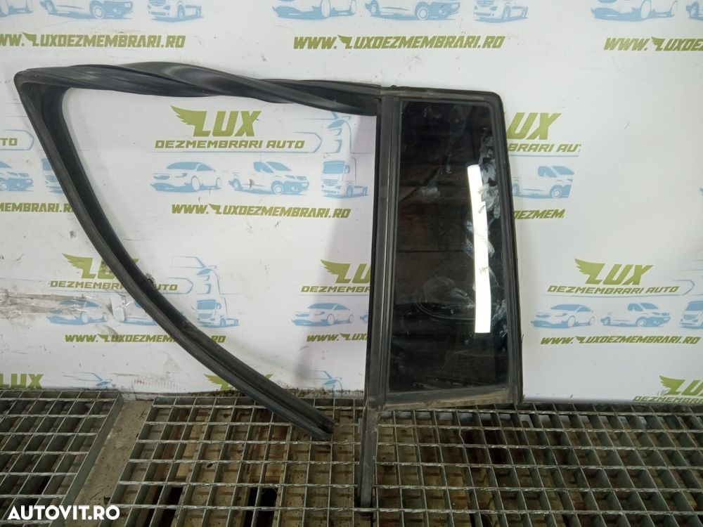 Geam fix usa stanga spate Jeep Compass 1 (facelift)  [din 2011 pana - 1