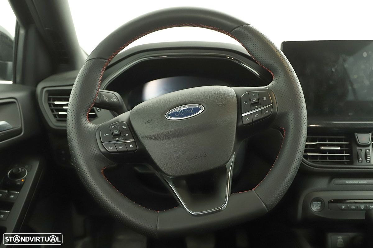 Ford Focus - 14