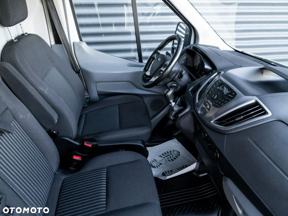 Ford Transit - 21