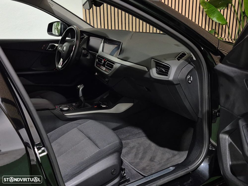 BMW 116 i Advantage - 12