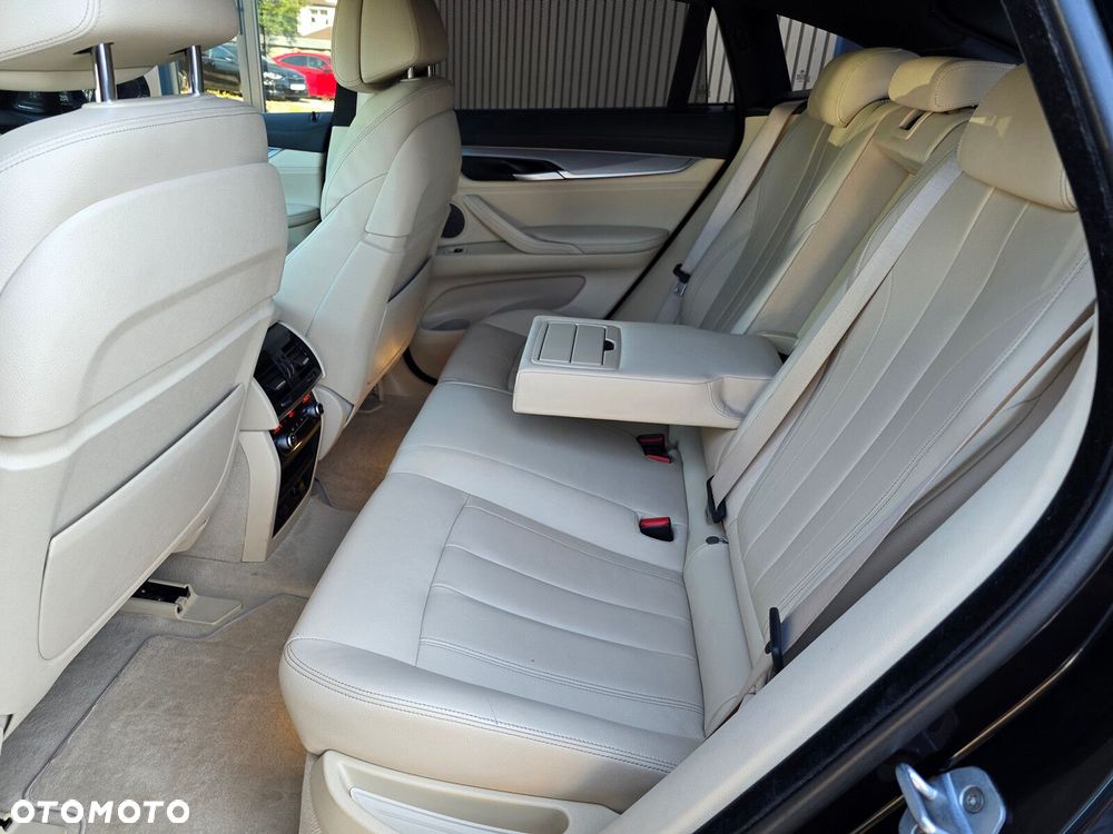 BMW X6 - 23