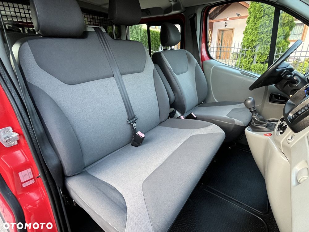 Renault Trafic LONG DOKA Holenderka 6 osobowy - 9