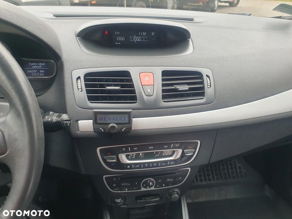Renault Megane - 8