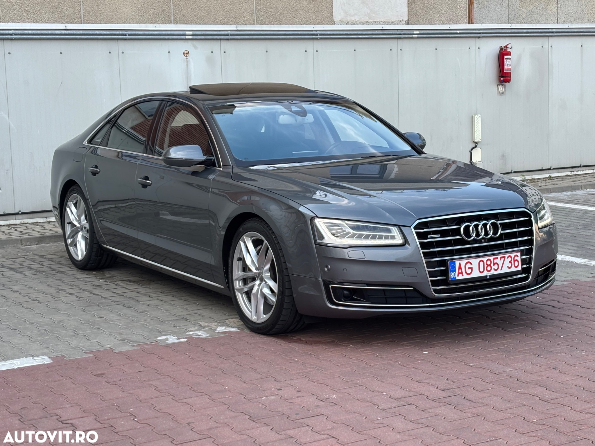 Audi A8 3.0 TDI DPF clean diesel quattro tiptronic - 13