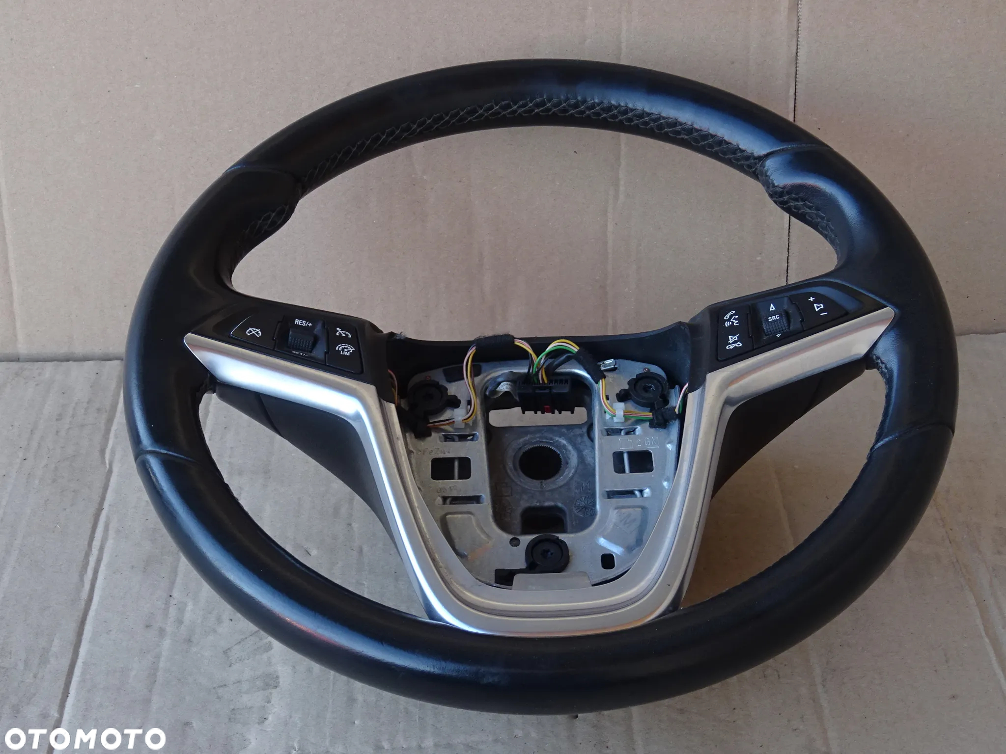 KIEROWNICA SKÓRA MULTIFUNKCJA SPORT BICEPSY OPEL ZAFIRA C ASTRA J MERIVA B, MOKKA, INSIGNIA - 3