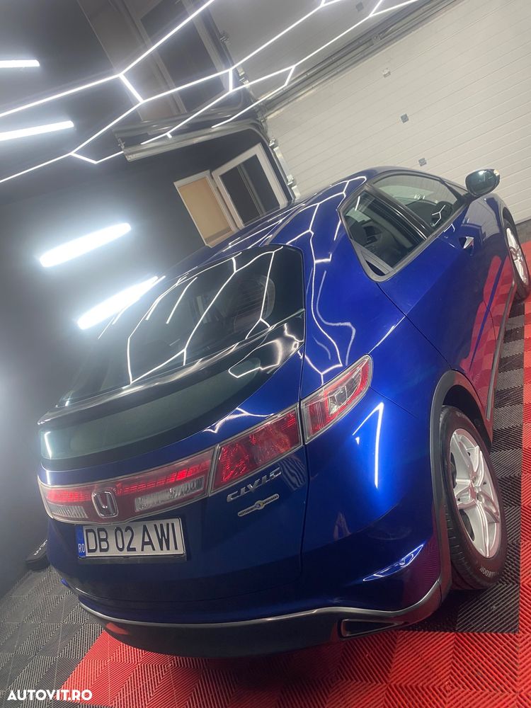 Honda Civic 1.4 i-VTEC MT Comfort - 12