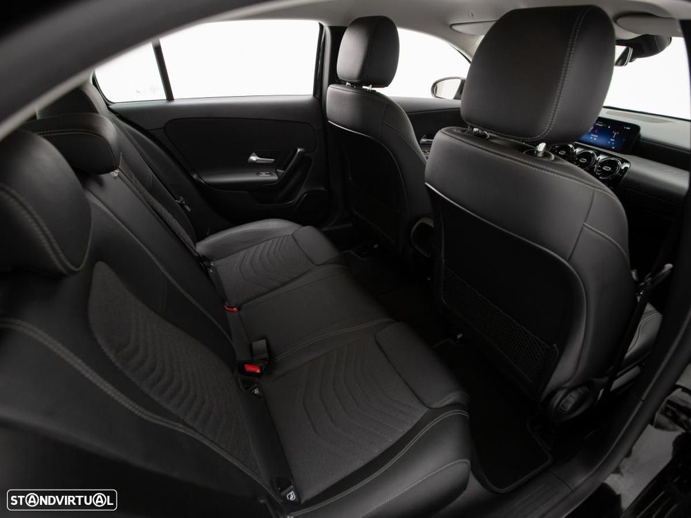 Mercedes-Benz A 250 e - 11