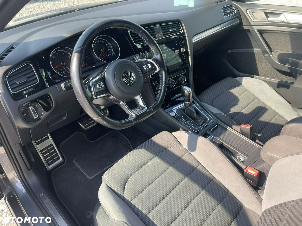 Volkswagen Golf 1.5 eTSI OPF DSG R-Line - 5