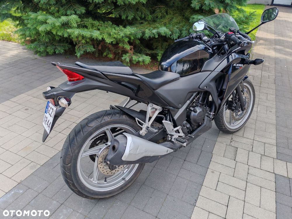 Honda CBR - 4