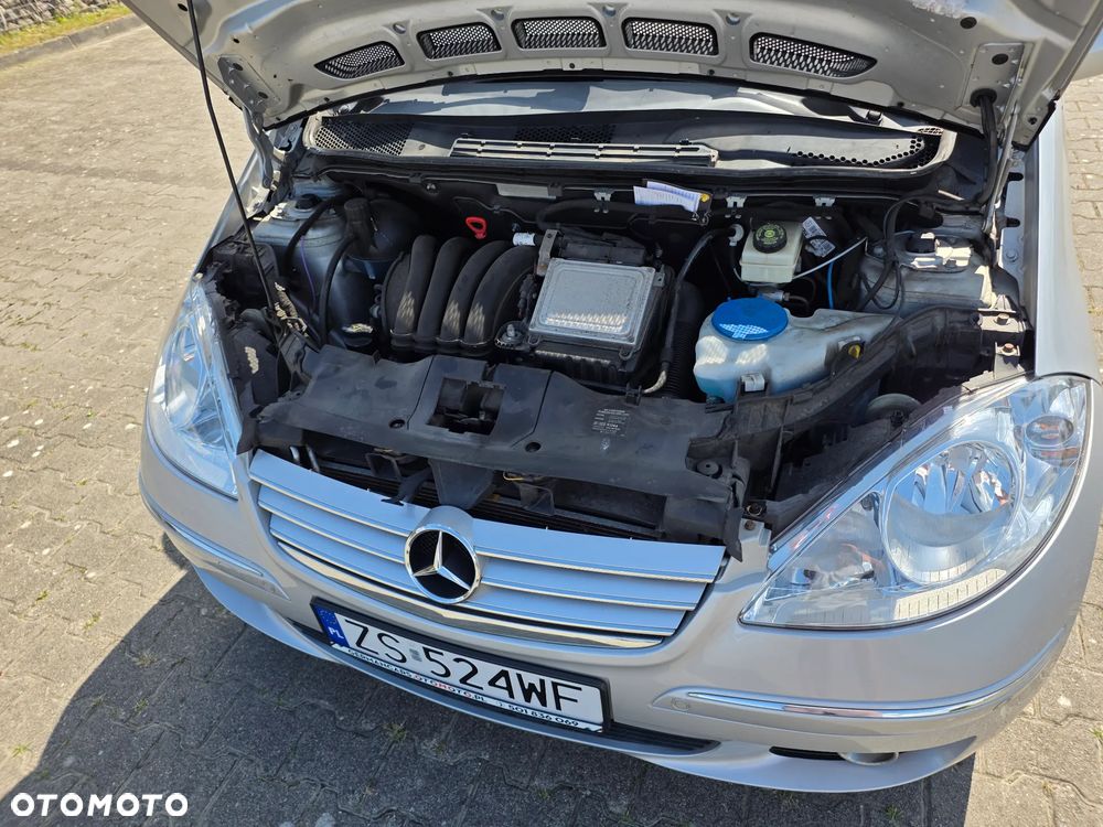 Mercedes-Benz Klasa A 170 Autotronic Elegance - 16