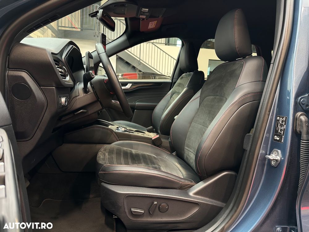 Ford Kuga 2.5 Duratec FHEV ST-LINE - 21