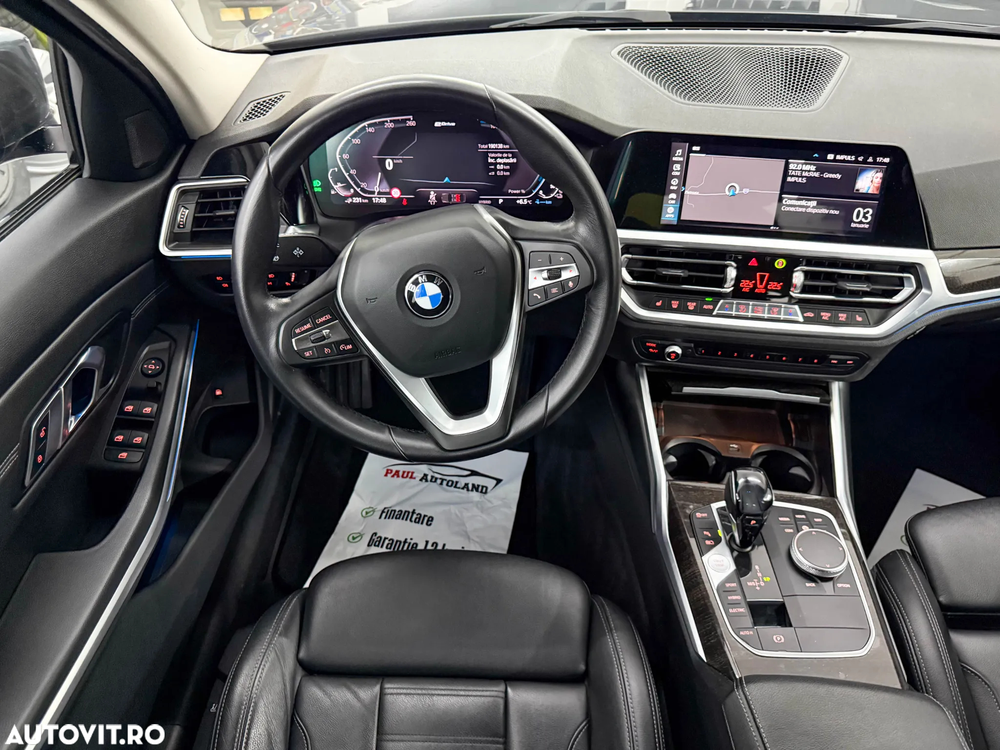 BMW Seria 3 330e Aut. Sport Line - 35