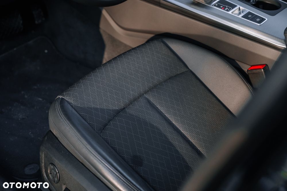 Audi A6 Avant - 10