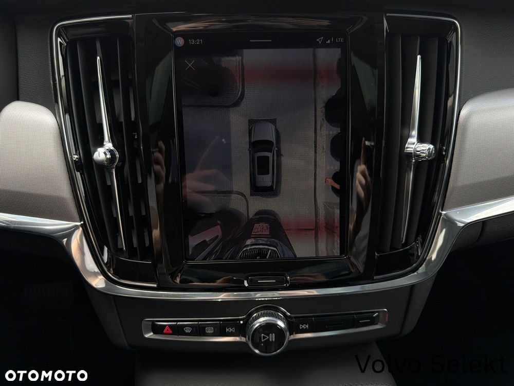 Volvo V90 - 24