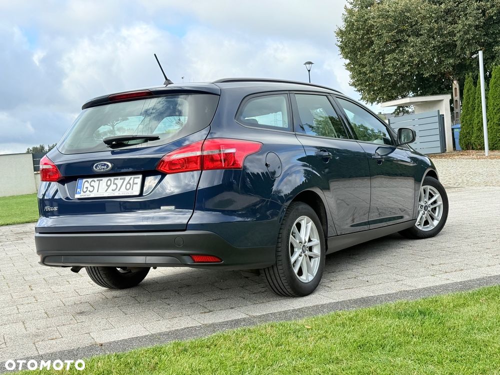 Ford Focus - 28