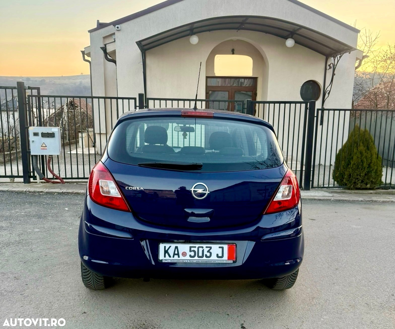 Opel Corsa 1.2 Enjoy - 16