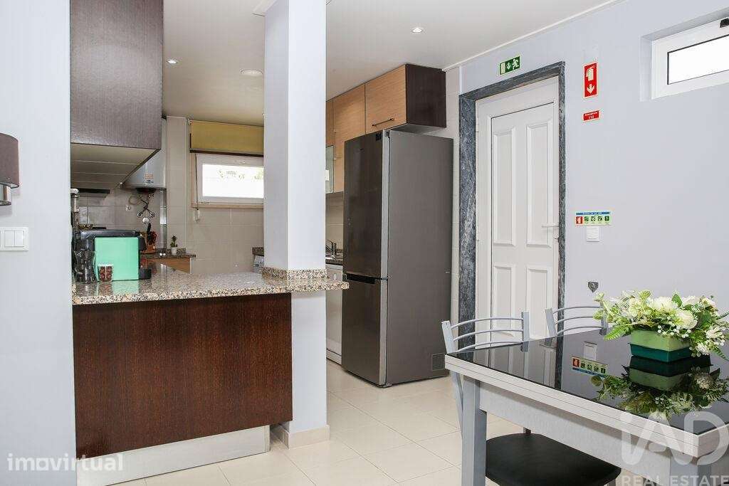Apartamento T2 em Santa Maria, São Pedro e Matacães de 60 m2 - Grande imagem: 4/29