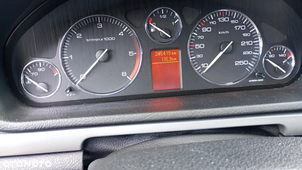 Peugeot 407