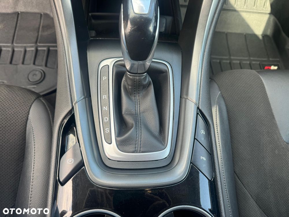 Ford Mondeo 2.0 TDCi Edition 4WD PowerShift - 14