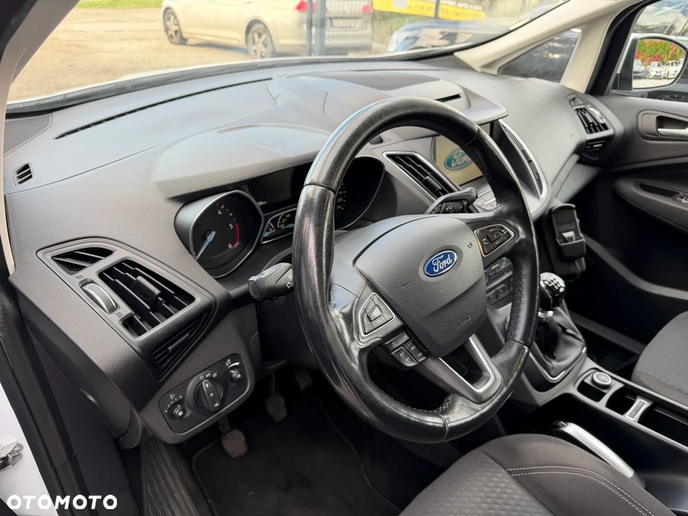Ford C-MAX - 25