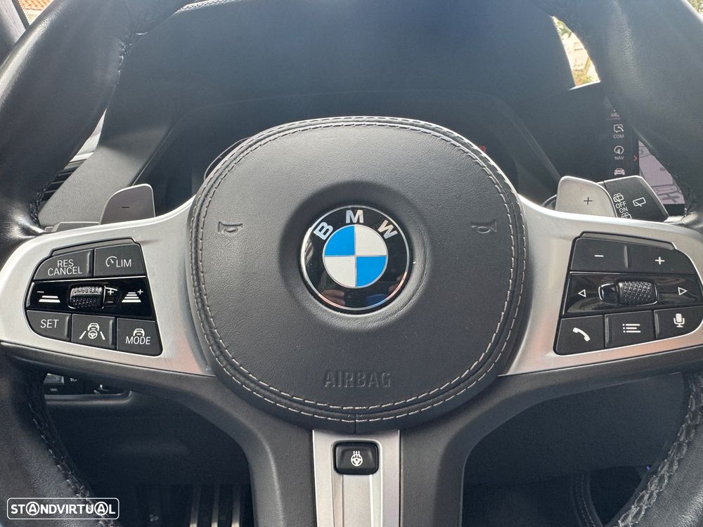 BMW X7 40 d xDrive Pack M - 35