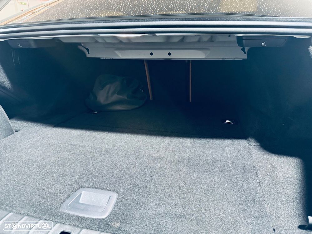 BMW 530 e iPerformance Pack M - 28