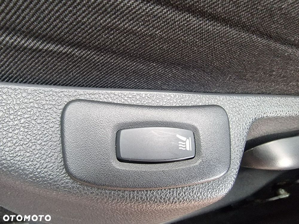 Renault Captur ENERGY TCe 120 EDC Experience - 30