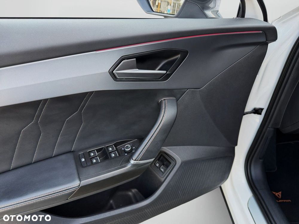 Cupra Formentor 1.4 e-Hybrid DSG - 18